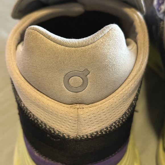 On Cloudnova Men’s Running Shoes - Picture 5 of 12